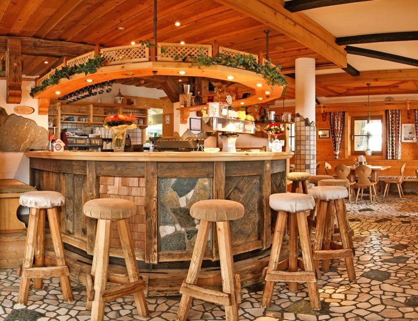 Gemütlichkeit & Urigkeit an der Bar