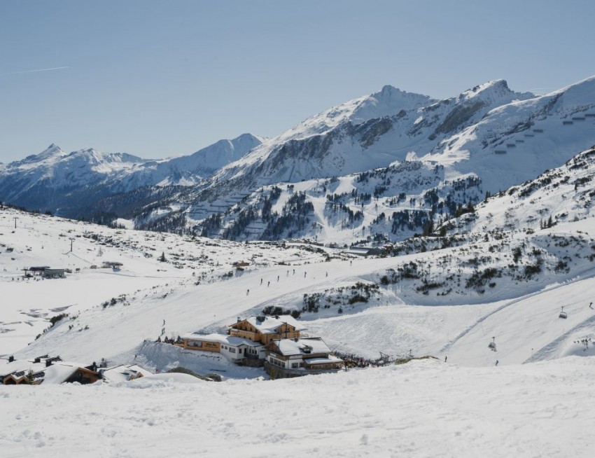 Skihütte direkt an der Skipiste