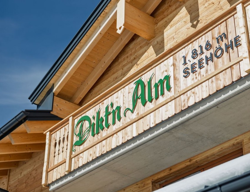 Die Dikt'n Alm nach dem Umbau im Sommer 2024