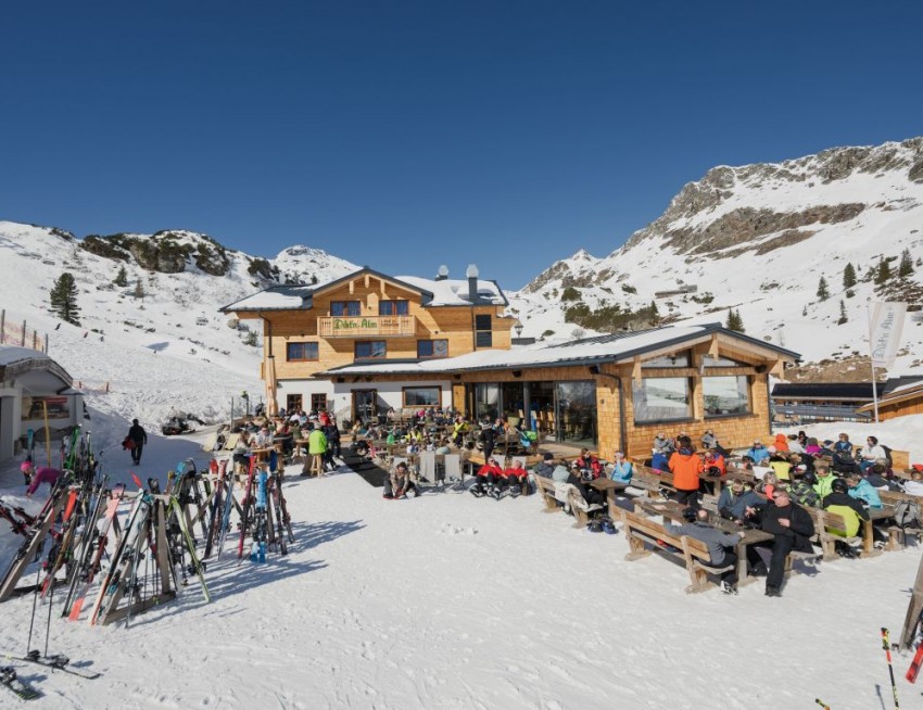 Skihütte mit Sonnenterrasse in Obertauern