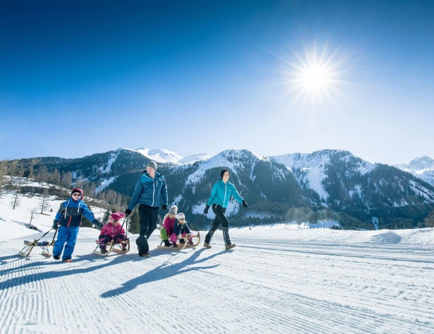 Rodeln im Familienurlaub © Tourismusverband Obertauern