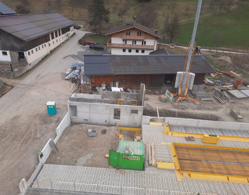 Rinderlauf-Stall Bau
